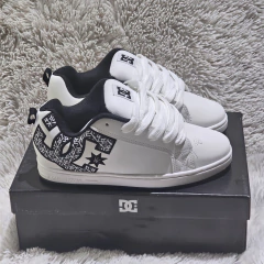 ZAPATILLAS DC SHOES COURT GRAFFIK FILLED LOGO WHITE AAA - [ZU00279] - tienda online