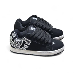 ZAPATILLAS DC SHOES COURT GRAFFIK FILLED LOGO BLACK WHITE AAA - [ZU00278]