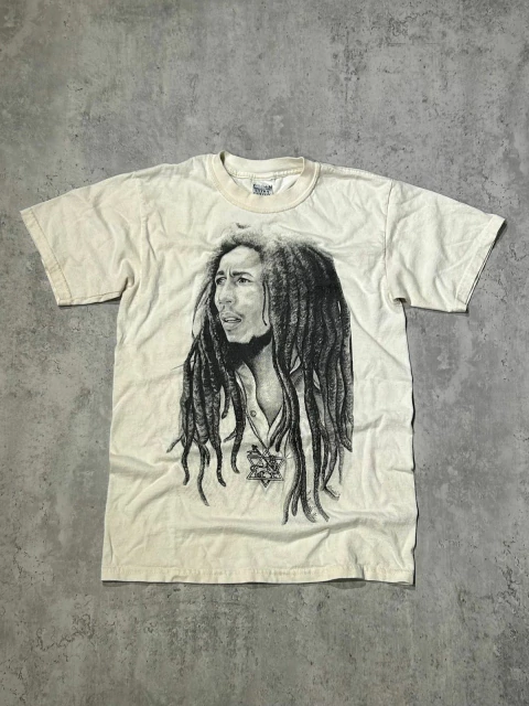 REMERA - BOB MARLEY- TALLE S
