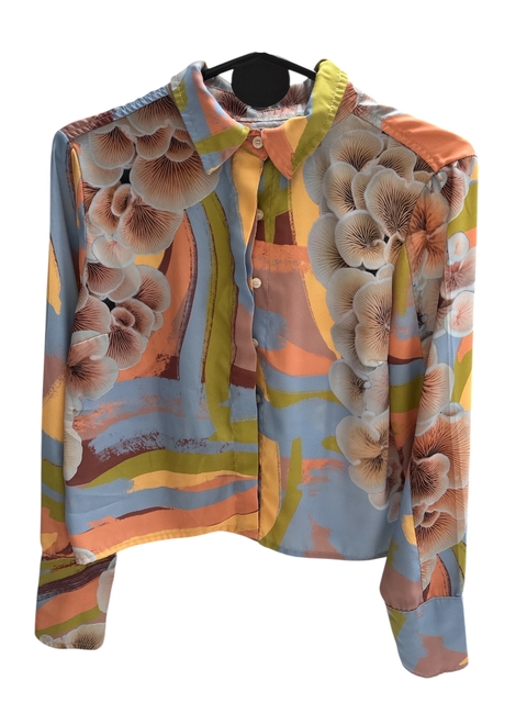 Camisa MILA KARTEI talle M