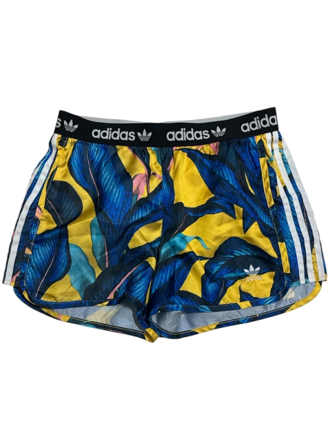 Short ADIDAS talle 42