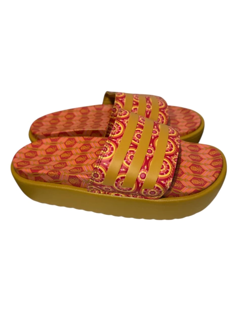 Ojotas con plataforma ADIDAS talle US 6