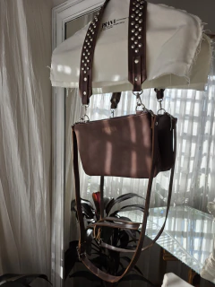 Cartera|/Bandolera Shiva-CUERO Chocolate - comprar online