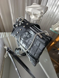 Cartera|/Bandolera Triple Shiva con aplique doble frente-incluye 3 correas-N15