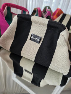 Clutch Philipinas Negro (varias opciones) - comprar online