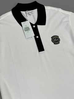 Polo Lacoste Paris White/Blk - Coyote Griffes