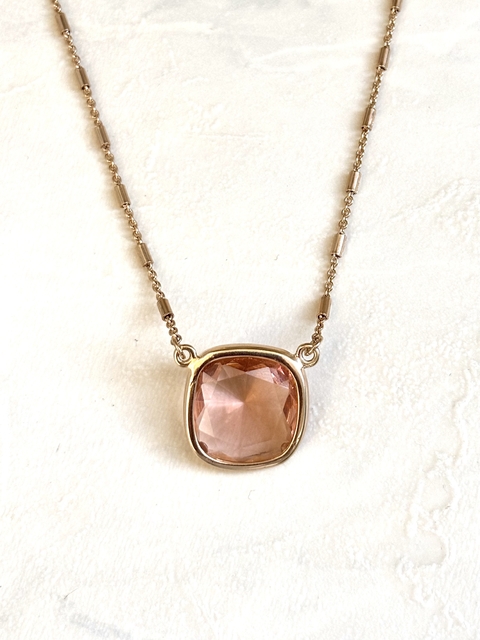 Colar Pedra Rosa