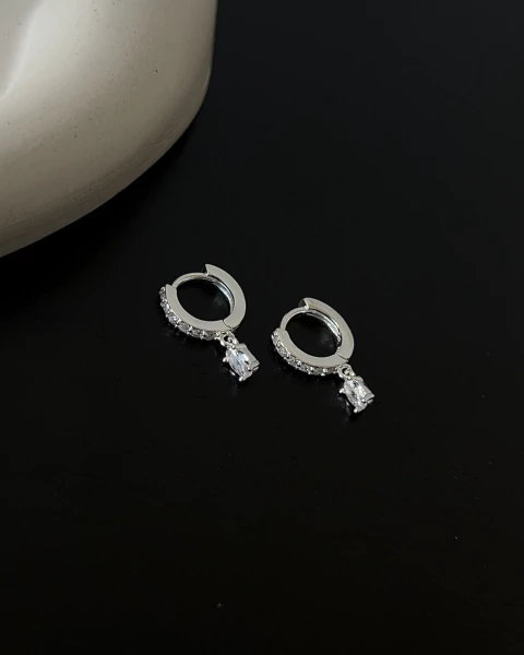 Argola Cravejada Pingente Cristal