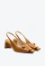 Slingback em couro marrom, salto baixo e design sofisticado. Perfeita para conforto e elegância no dia a dia. Garanta já seu estilo Cecconello!