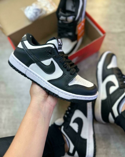 Nike Dunk - Preto e Branco