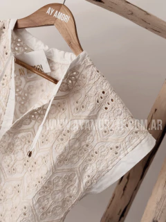 Blusa Aquiles - A Y  A M O R !