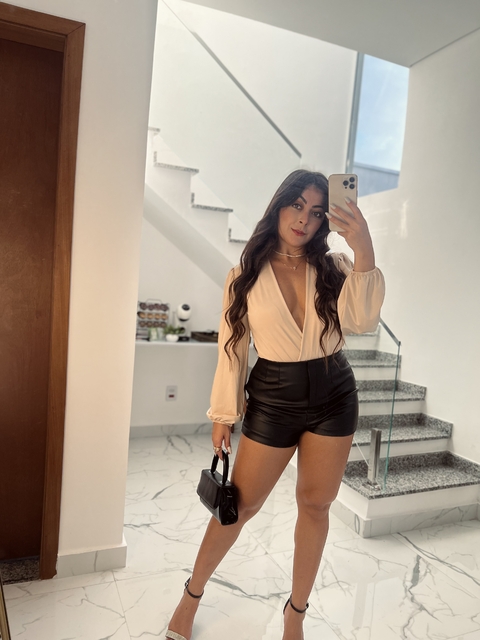 Shorts Esther - Preto - comprar online