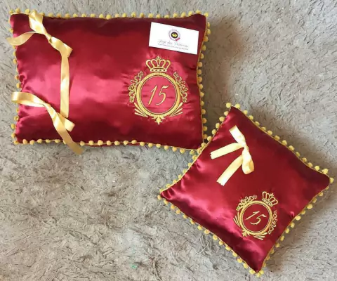 Kit Almofada de Sapato e Anel Bordadas - Brasão Padrão