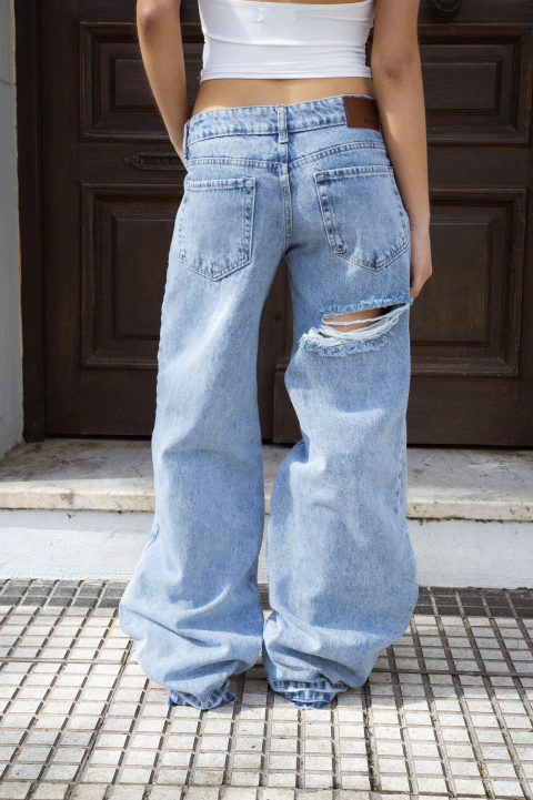 DENIM ROOMY LOW RISE - comprar online
