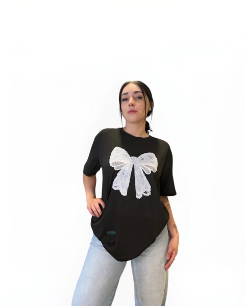REMERA MOÑO