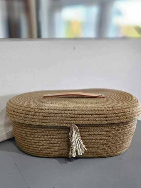 CESTA OVALADA CON TAPA