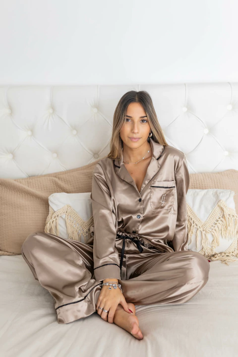 PIJAMA SOFÍA VISÓN - comprar online