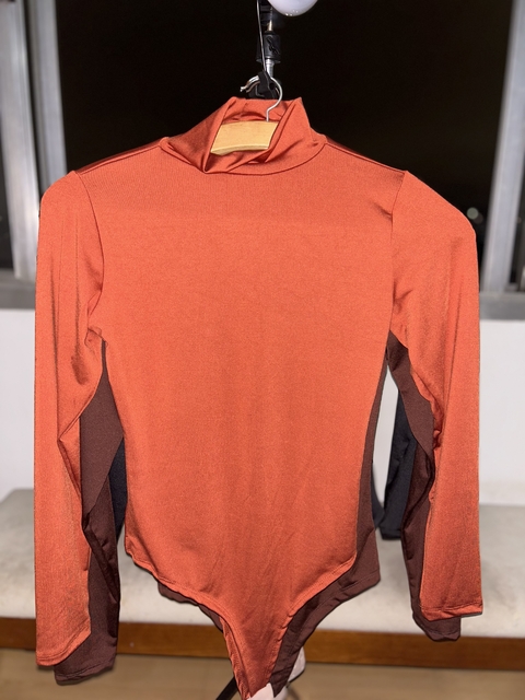 BODY MANGA LONGA - BASE