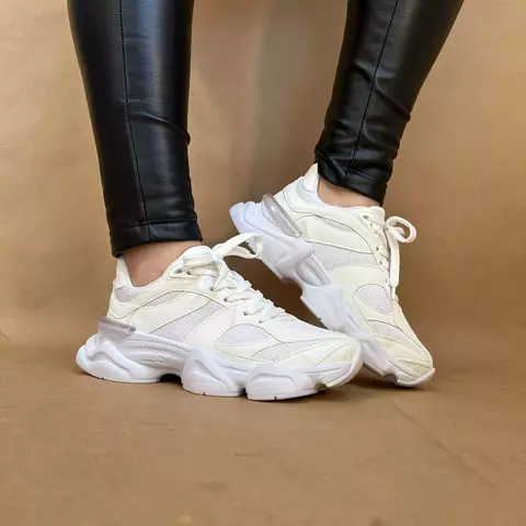 Tênis esportivo chunky branco - comprar online