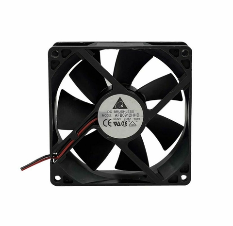 VENTILADOR 12 V (80 X 80 X 25)