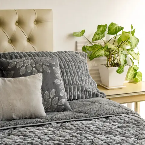 Edredón Queen Anthill Cacharel Flannel Gris 240x260 | Súper Abrigado + Fundas Almohada