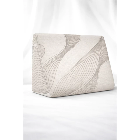 Almohada Triángulo Multiproposito 3D | Bed & Co