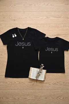 Tshirt Algodão Premium Jesus - Preta na internet