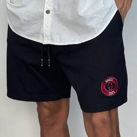 Bermuda Gucci Preta - comprar online