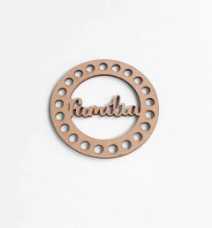 PLACA CROCHE FAMILIA 10CM