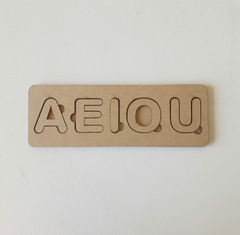 JOGO DAS VOGAIS 20X7CM