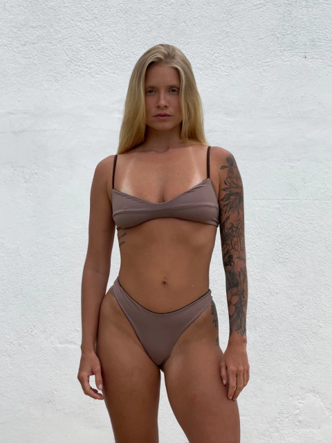 calcinha dupla face maré (marrom/nude) - comprar online