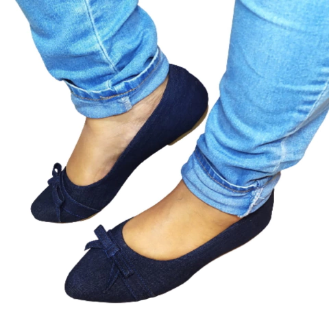 Sapatilha Feminina Bico Fino Numeração Grande Especial 40 a 44 - Mocassim Jeans na internet