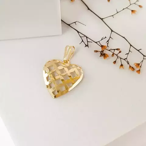 Pingente Coração Vazado - Folheado a Ouro 18k