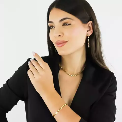 Brincos longos, elos retangulares, com Zircônias Cristais - Folheado a Ouro 18k