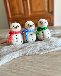 3 nevaditos en internet