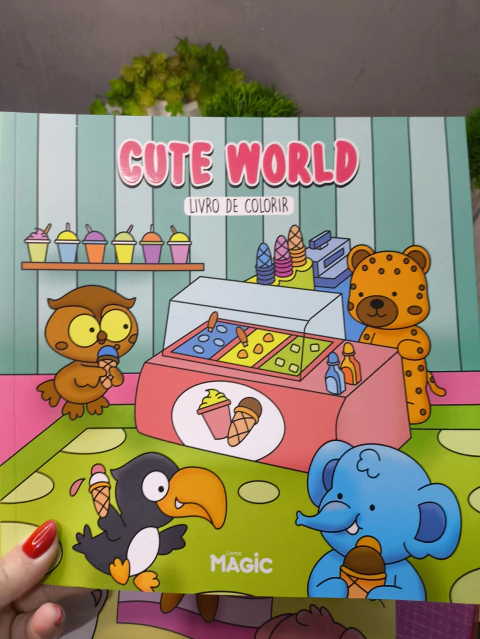 Livro de colorir + brinde - comprar online