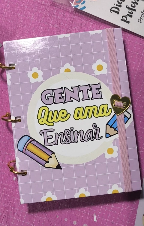Caderno pequeno argolado tamanho A6 - personalizado