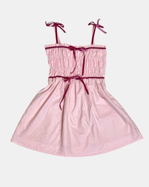 Vestido rosa claro