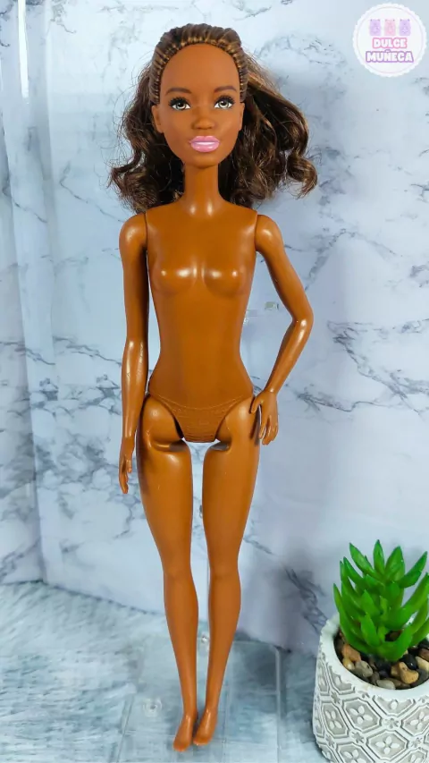 Barbie Morena #B03 - comprar en línea