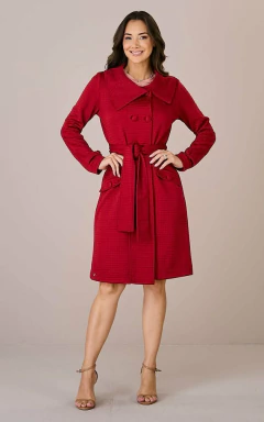 Casaco Mídi Matelasse Gola Lapela com Faixa e Mangas Longas Rosana