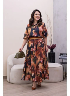 Vestido Longo Max Estampa Orgânica em Toque de Seda com Cinto