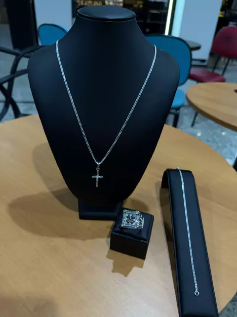 Kit Essencial – Corrente e Pulseira Gourmet (2 mm) + Pingente Crucifixo e Dedeira Trevo - comprar online