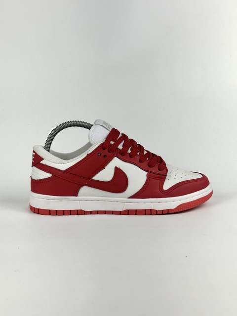 Tênis Dunk Low “ Red “