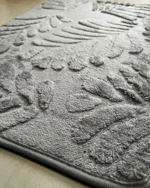 Alfombra hojas