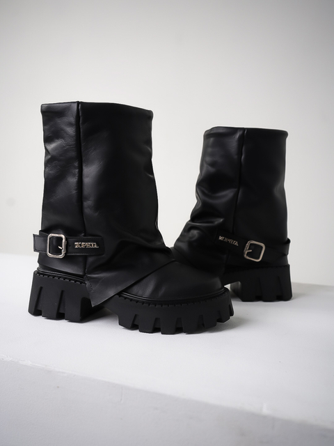 BOTAS COSMO CUERO