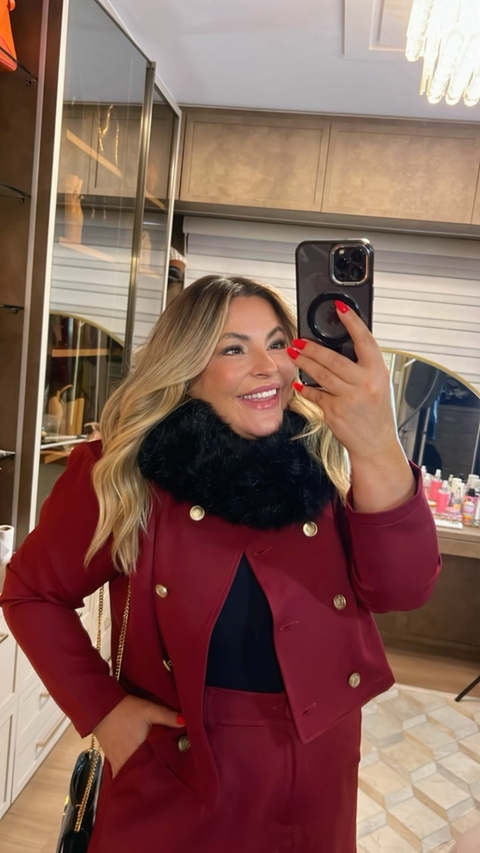 CASAQUETO SANDRA-CEREJA - comprar online