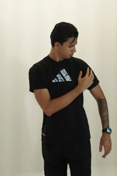 Camisa Ad Love Brand - Dry Fit na internet