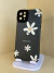 Carcasa con relieve y diseños - comprar en línea