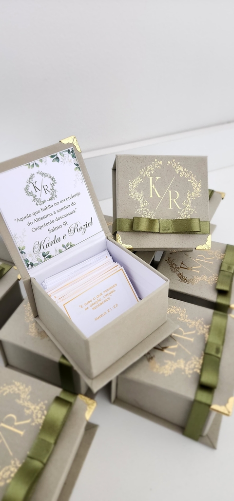 Banner da categoria LEMBRACINHA CASAMENTO ( CAIXA)