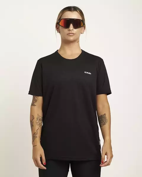Remera Transit Black